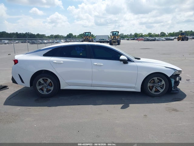 Продаж на аукціоні авто 2022 Kia K5 Lxs, vin: 5XXG14J25NG083689, номер лоту: 45396922