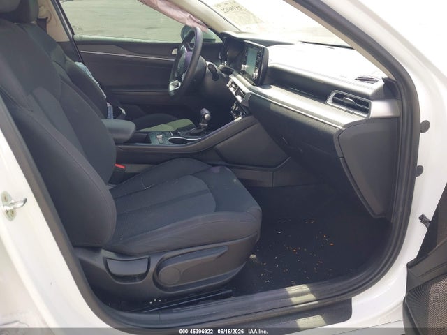 Продаж на аукціоні авто 2022 Kia K5 Lxs, vin: 5XXG14J25NG083689, номер лоту: 45396922