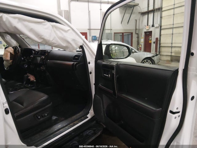 Toyota 4runner Trail Premium 2016 JTEBU5JR9G5379967 Image 5