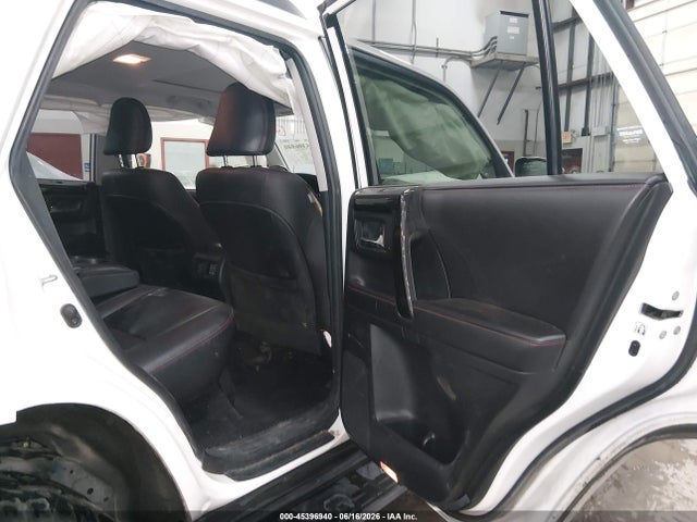 Toyota 4runner Trail Premium 2016 JTEBU5JR9G5379967 Image 8