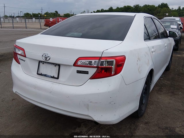 2014 Toyota Camry L მანქანა იყიდება აუქციონზე, vin: 4T4BF1FK0ER341972, აუქციონის ნომერი: 45396944