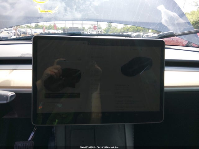 Продажа на аукционе авто 2023 Tesla Model Y Awd/long Range Dual Motor All-wheel Drive, vin: 7SAYGDEE7PF852693, номер лота: 45396952