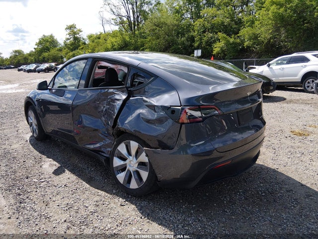Продажа на аукционе авто 2023 Tesla Model Y Awd/long Range Dual Motor All-wheel Drive, vin: 7SAYGDEE7PF852693, номер лота: 45396952