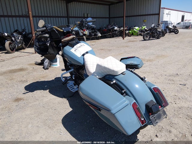 Harley-Davidson FLTRX 2024 1HD1KH719RB623855 Image 3