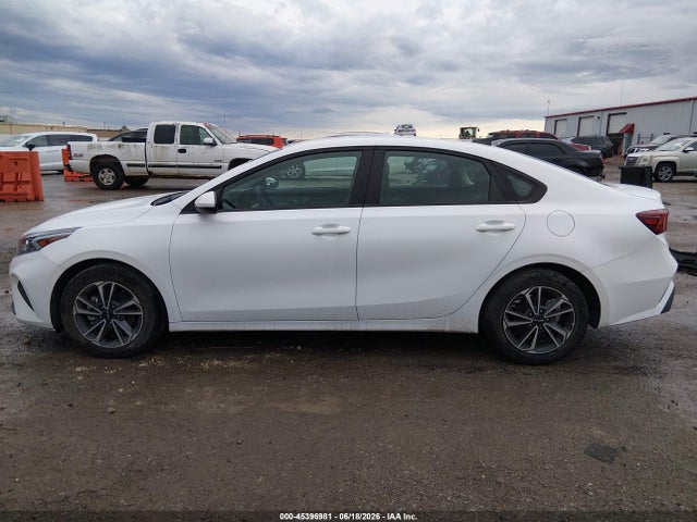 Aukcja sprzedaży 2024 Kia Forte Lxs, vin: 3KPF24ADXRE720911, numer aukcji: 45396981