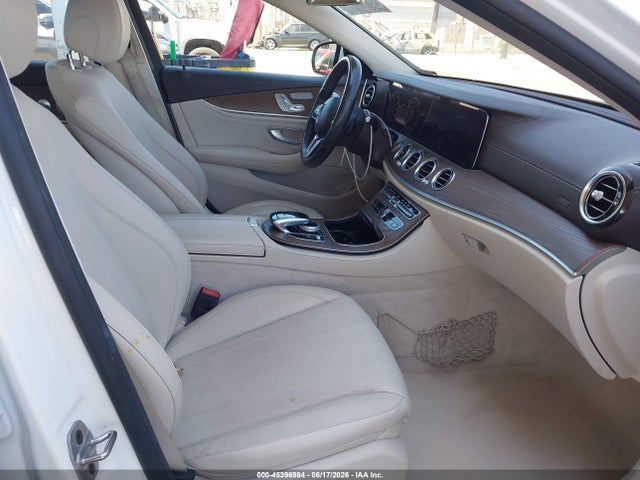 45396984 :رقم المزاد ، WDDZF8DB2LA727063 vin ، 2020 Mercedes-benz E 350 مزاد بيع