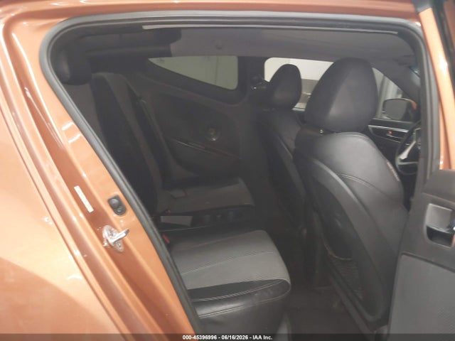 Продаж на аукціоні авто 2013 Hyundai Veloster Base W/black, vin: KMHTC6AD0DU107729, номер лоту: 45396996