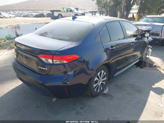 Toyota Corolla Hybrid Le 2022 JTDEAMDE3NJ060954 Image 4