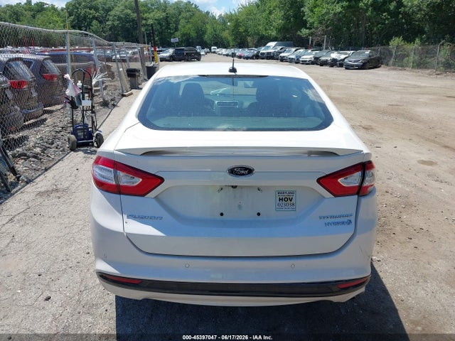 45397047 :رقم المزاد ، 3FA6P0RU2GR377618 vin ، 2016 Ford Fusion Hybrid Titanium مزاد بيع
