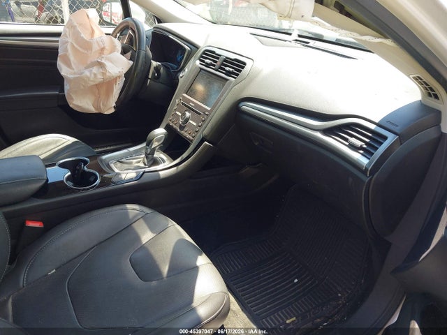 45397047 :رقم المزاد ، 3FA6P0RU2GR377618 vin ، 2016 Ford Fusion Hybrid Titanium مزاد بيع