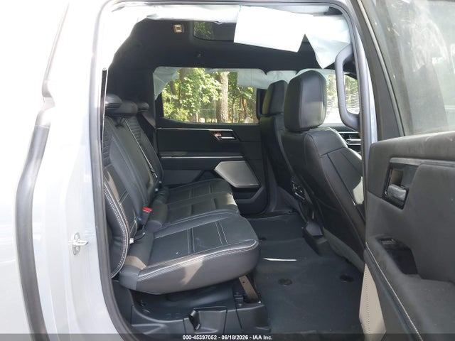 GMC Sierra Ev Denali Edition 1 2024 1GT401EL6RU401150 Image 8