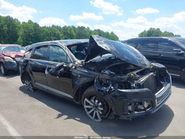 45397055 :رقم المزاد ، WA1LHAF78KD036668 vin ، 2019 Audi Q7 45 Premium/45 Se Premium مزاد بيع