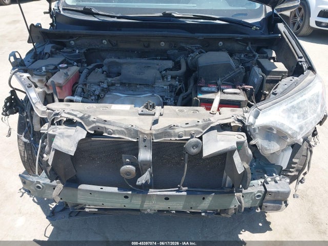 Toyota Rav4 Xle 2017 JTMWFREV7HJ103004 Image 10