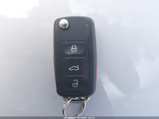 3VW5T7AJ4HM364814 Volkswagen JETTA GLI