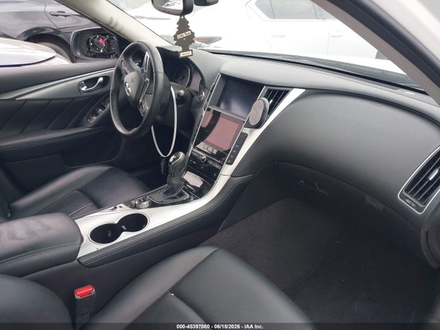45397080 :رقم المزاد ، JN1EV7BP2MM703708 vin ، 2021 Infiniti Q50 Luxe مزاد بيع