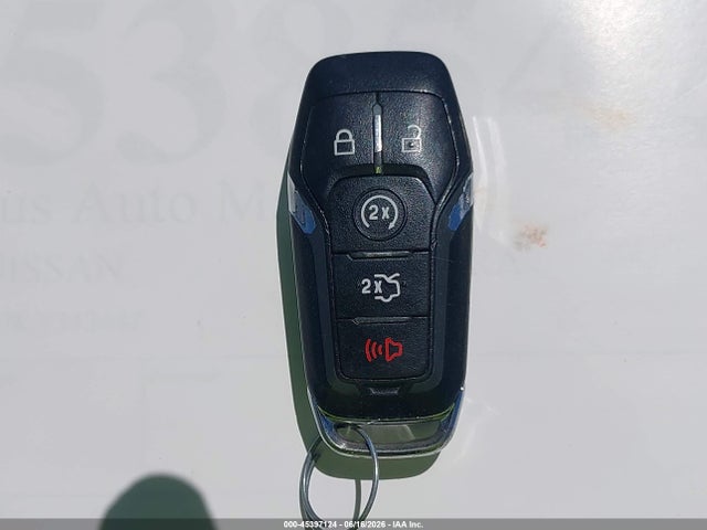 Продажа на аукционе авто 2015 Lincoln Mkc, vin: 5LMCJ2A9XFUJ15542, номер лота: 45397124