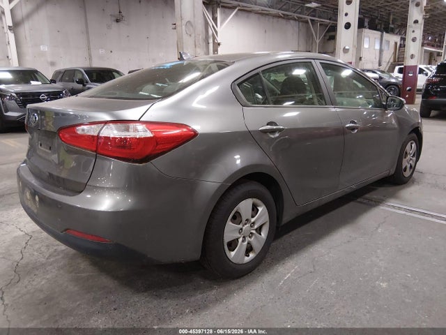 Продажа на аукционе авто 2016 Kia Forte Lx, vin: KNAFX4A60G5497111, номер лота: 45397128