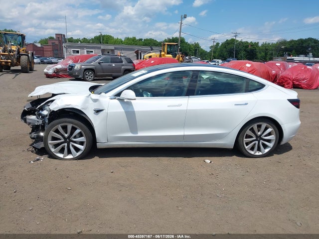 Продажа на аукционе авто 2019 Tesla Model 3 Long Range/performance, vin: 5YJ3E1EBXKF390186, номер лота: 45397167