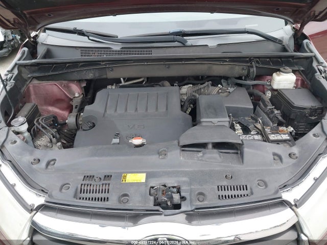 Toyota Highlander Le Plus V6 2016 5TDBKRFH7GS264361 Image 10