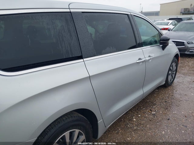 2024 Chrysler Pacifica Hybrid Select მანქანა იყიდება აუქციონზე, vin: 2C4RC1S7XRR150022, აუქციონის ნომერი: 45397262