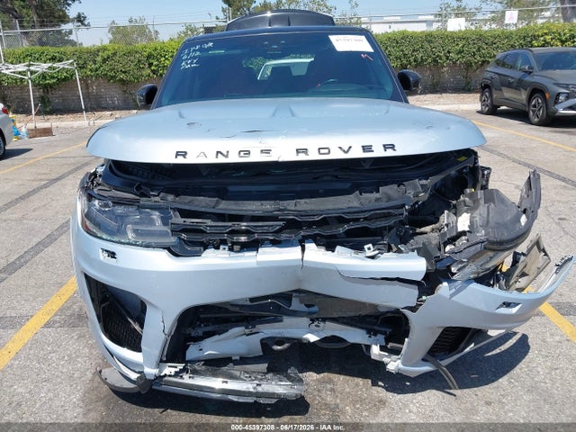 Продажа на аукционе авто 2022 Land Rover Range Rover Sport Svr/svr Carbon Edition, vin: SALWZ2RE6NA235345, номер лота: 45397308