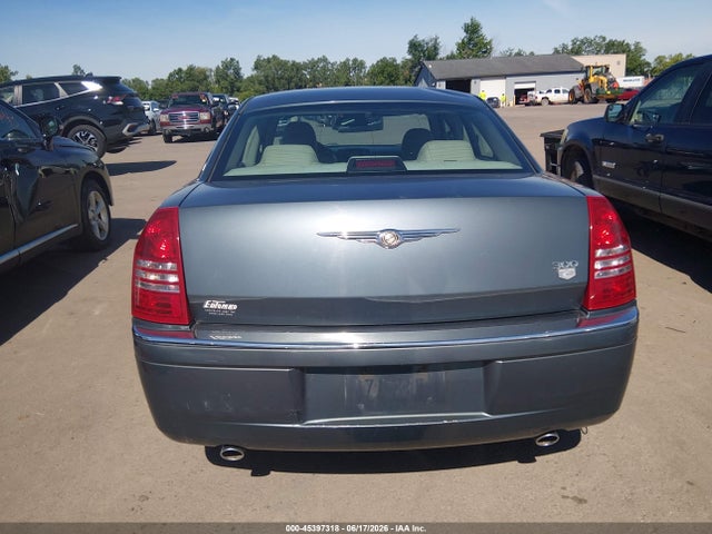 45397318 :رقم المزاد ، 2C3KA63H96H220076 vin ، 2006 Chrysler 300c مزاد بيع