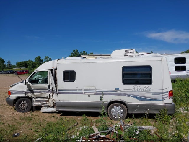1999 Volkswagen Eurovan მანქანა იყიდება აუქციონზე, vin: WV3AH2704XH111383, აუქციონის ნომერი: 45397341