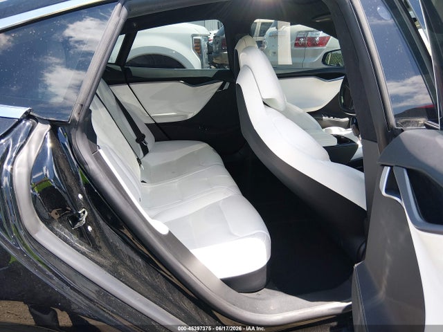 2018 Tesla Model S 100d/75d/p100d მანქანა იყიდება აუქციონზე, vin: 5YJSA1E20JF296842, აუქციონის ნომერი: 45397375