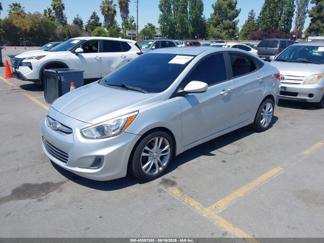 Hyundai ACCENT SE 2017 KMHCT4AE9HU196509 Image 2