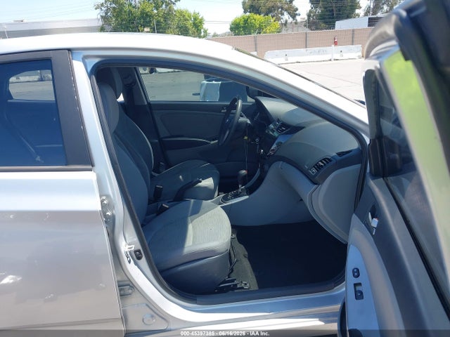 Hyundai ACCENT SE 2017 KMHCT4AE9HU196509 Image 5