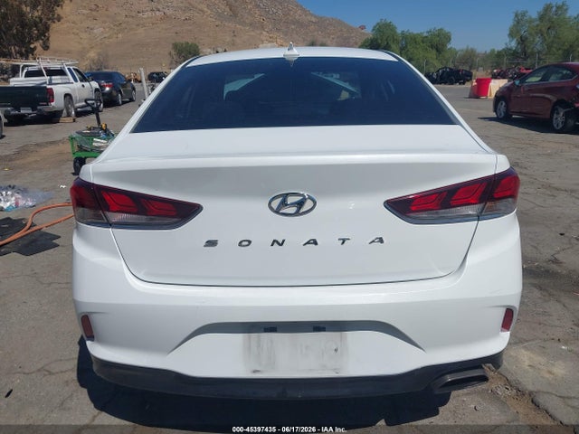 2018 Hyundai Sonata Sel მანქანა იყიდება აუქციონზე, vin: 5NPE34AF0JH597923, აუქციონის ნომერი: 45397435