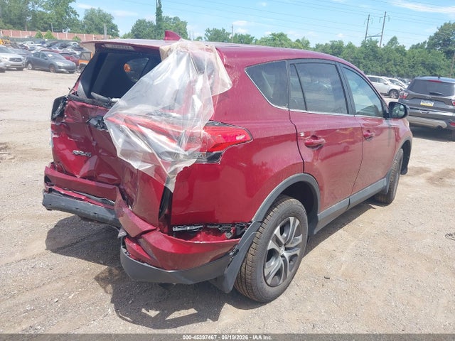 2T3BFREV5JW820989 Toyota RAV4 LE