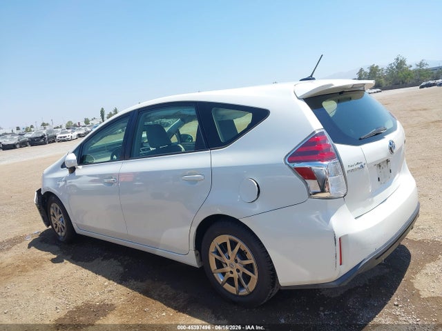 Toyota Prius V Four 2017 JTDZN3EU7HJ058991 Image 14
