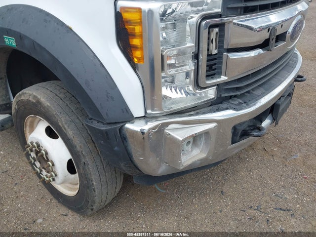 45397511 :رقم المزاد ، 1FD0X5HT4HEC91202 vin ، 2017 Ford F-550 Chassis Lariat/xl/xlt مزاد بيع