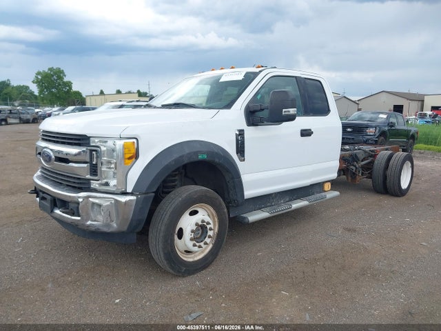 45397511 :رقم المزاد ، 1FD0X5HT4HEC91202 vin ، 2017 Ford F-550 Chassis Lariat/xl/xlt مزاد بيع