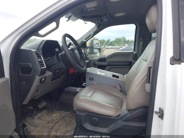45397511 :رقم المزاد ، 1FD0X5HT4HEC91202 vin ، 2017 Ford F-550 Chassis Lariat/xl/xlt مزاد بيع