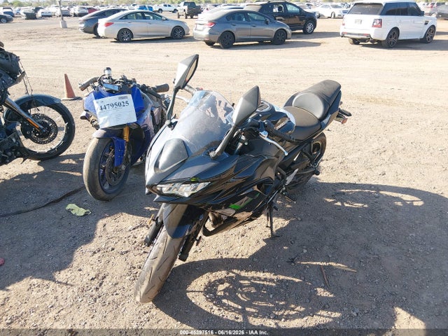 Продаж на аукціоні авто 2025 Kawasaki Ex650 R, vin: ML5EXER18SDAG3488, номер лоту: 45397516