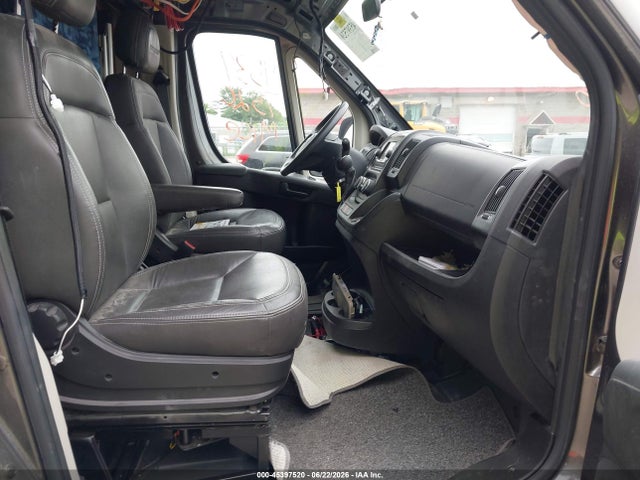 Продажа на аукционе авто 2018 Ram Promaster 2500 High Roof 159 Wb, vin: 3C6TRVDG7JE144197, номер лота: 45397520