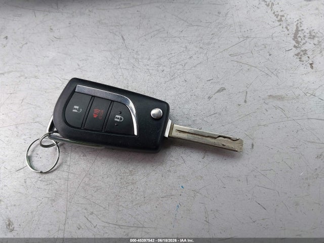 2T3LWRFV5LW070936 Toyota Rav4 Hybrid Le