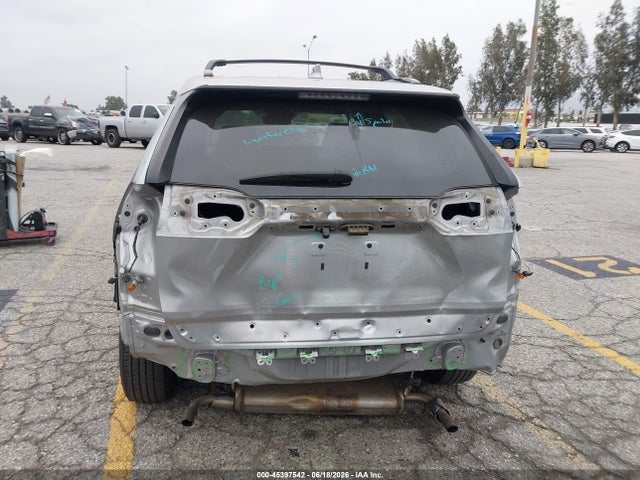 2T3LWRFV5LW070936 Toyota Rav4 Hybrid Le