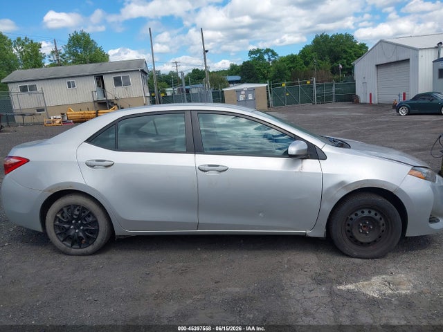 2017 Toyota Corolla Le მანქანა იყიდება აუქციონზე, vin: 5YFBURHE6HP664953, აუქციონის ნომერი: 45397558