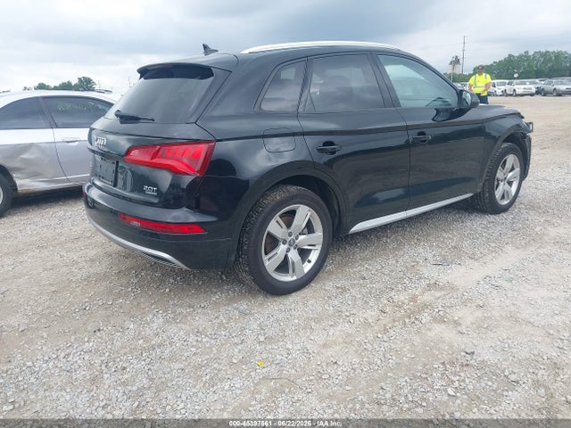 Auction sale of the 2018 Audi Q5 2.0t Premium/2.0t Tech Premium, vin: WA1ANAFY3J2001071, lot number: 45397561