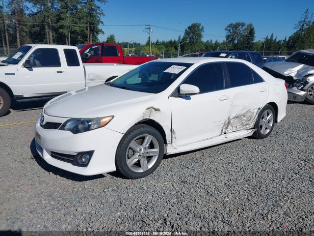 Toyota CAMRY SE 2014 4T1BF1FK5EU360544 Image 2