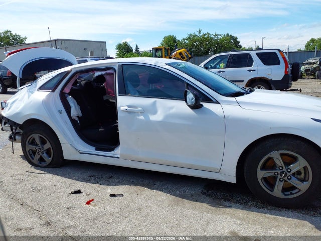 5XXG14J27PG185479 KIA K5 LXS