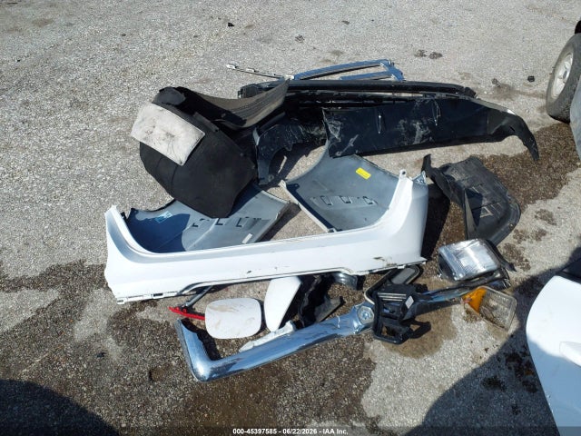 5XXG14J27PG185479 KIA K5 LXS