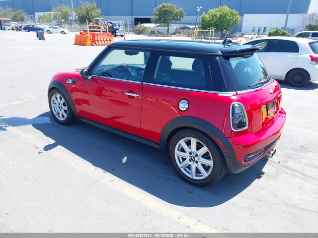 Продаж на аукціоні авто 2013 Mini Hardtop Cooper S, vin: WMWSV3C54DT477843, номер лоту: 45397643