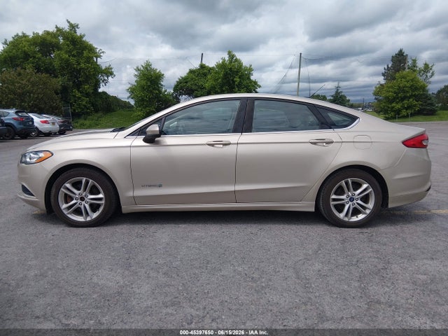 3FA6P0UUXJR122309 Ford Fusion Hybrid S