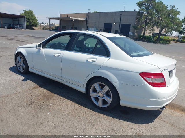 45397785 :رقم المزاد ، WDDGF5EB5AR090642 vin ، 2010 Mercedes-benz C 300 Luxury/sport مزاد بيع