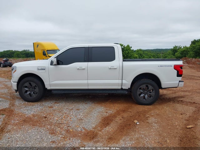 Ford F-150 Lightning Lariat 2022 1FTVW1ELXNWG00896 Image 14