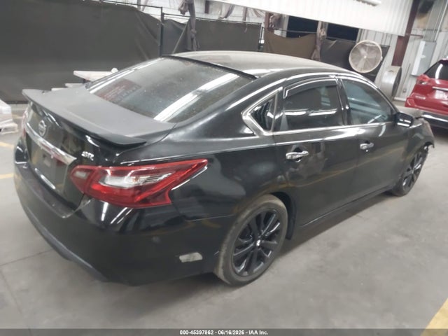 1N4AL3AP0HC197437 Nissan Altima 2.5 Sr